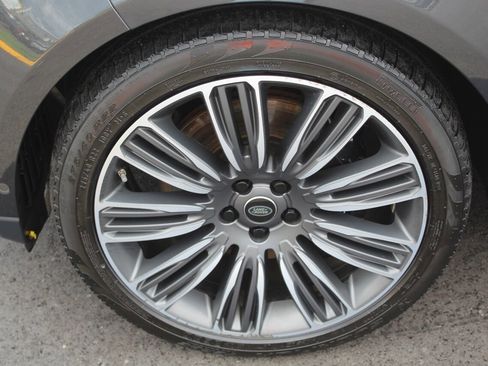 Used 2019 Land Rover Range Rover Supercharged image 30
