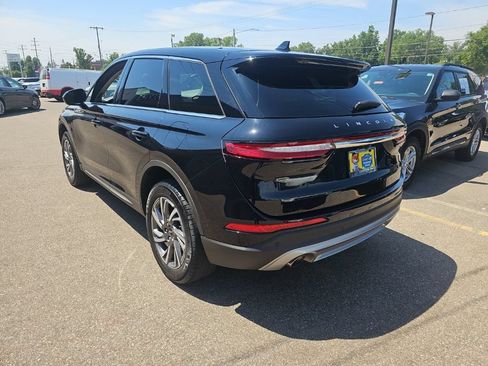 Used 2024 Lincoln Corsair AWD image 3