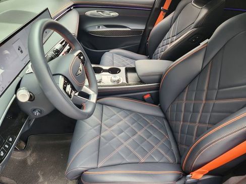 Used 2026 Genesis GV70 3.5T Sport Prestige image 9