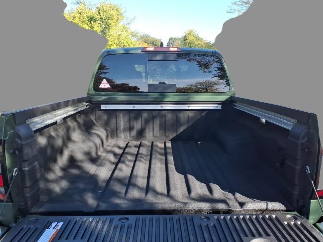 New 2027 Nissan Frontier SV w/ SV Convenience Package AWD/4WD image 10