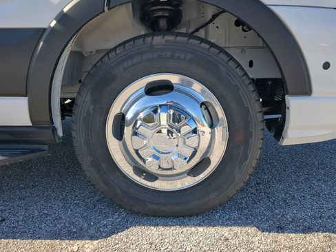 New 2026 Ford Transit 350 XLT image 9