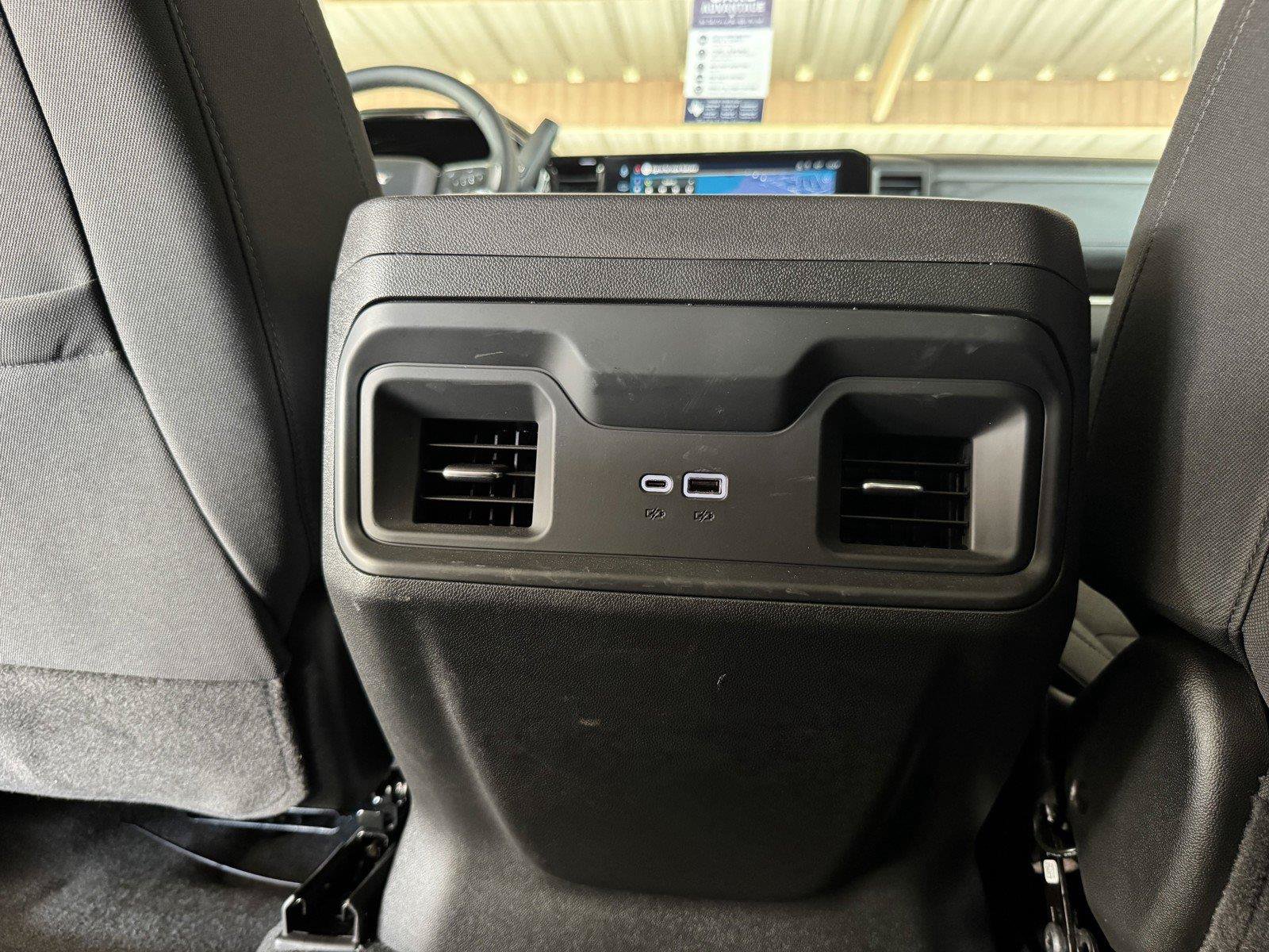 Used 2025 Chevrolet Silverado 2500 LT w/ Convenience Package AWD/4WD image 28