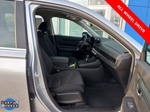 Used 2023 Honda CR-V LX image 27