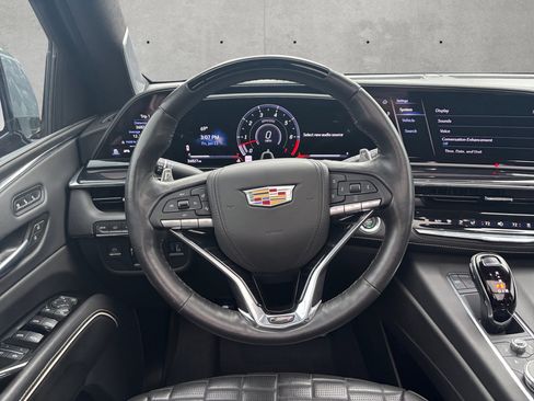 Used 2023 Cadillac Escalade ESV V w/ LPO, ONYX Package image 25