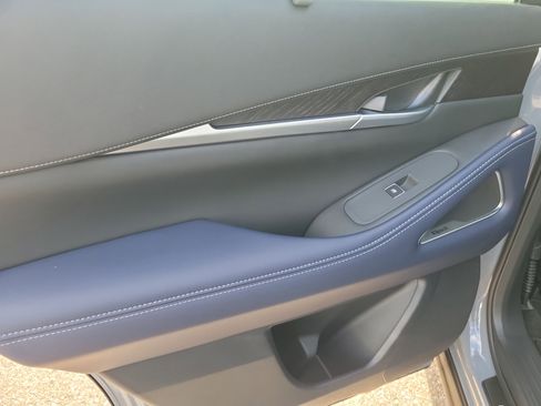 New 2026 INFINITI QX60 Sport w/ Dark Cargo Package image 8