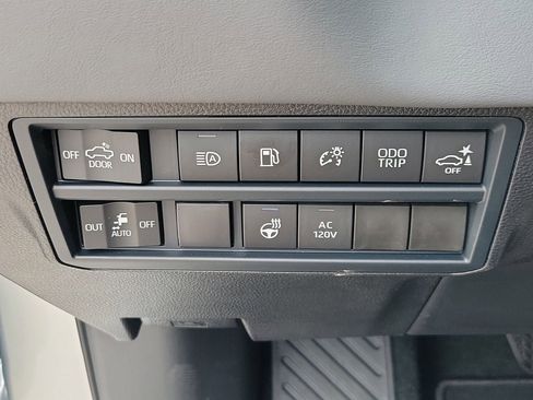 New 2026 Toyota Tundra Capstone AWD/4WD image 31