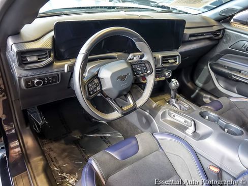 Used 2025 Ford Mustang Dark Horse RWD image 10