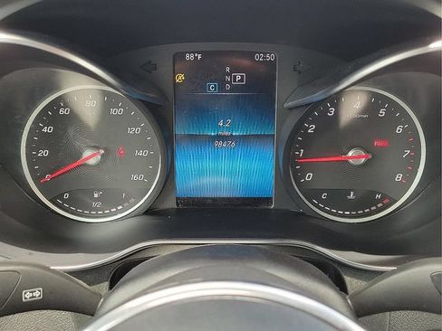 Used 2020 Mercedes-Benz GLC 300 4MATIC image 22