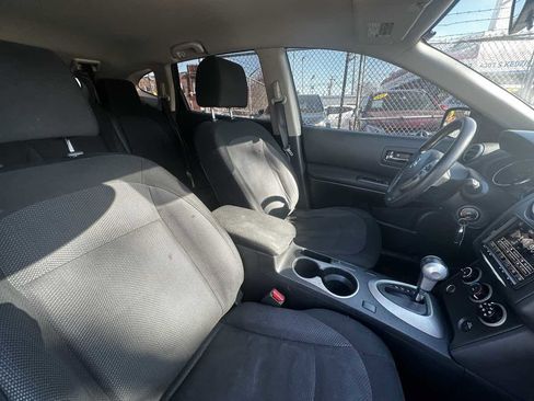 Used 2013 Nissan Rogue S image 23