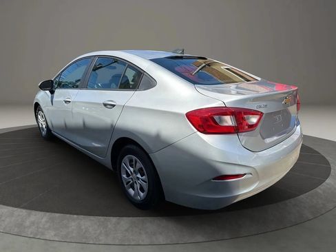 Used 2019 Chevrolet Cruze LS w/ LS Fleet Convenience Package FWD image 7
