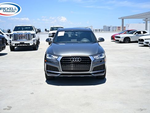 Used 2018 Audi Q3 2.0T Premium FWD image 2