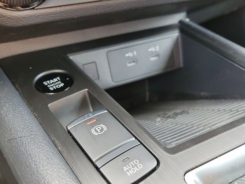 New 2026 Nissan Kicks SV image 30