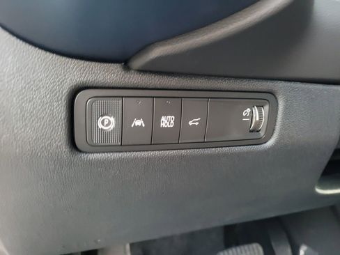 New 2026 Chevrolet Equinox EV LT image 24