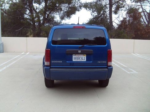 Used 2009 Dodge Nitro SE AWD/4WD image 5