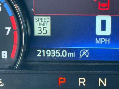 Used 2023 Ford Bronco Sport Outer Banks w/ Tech Package image 18