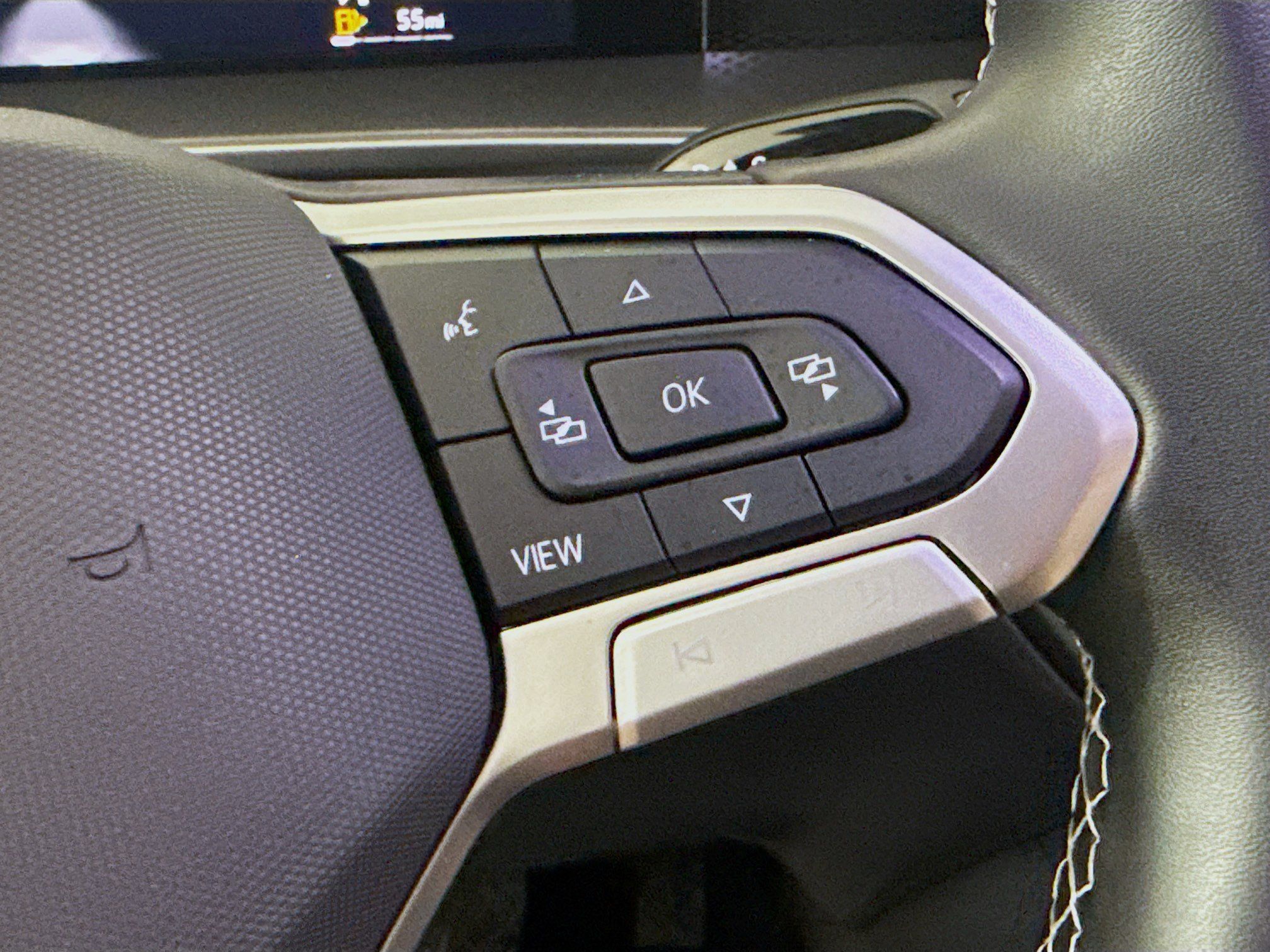 Used 2026 Volkswagen Tiguan S FWD image 15