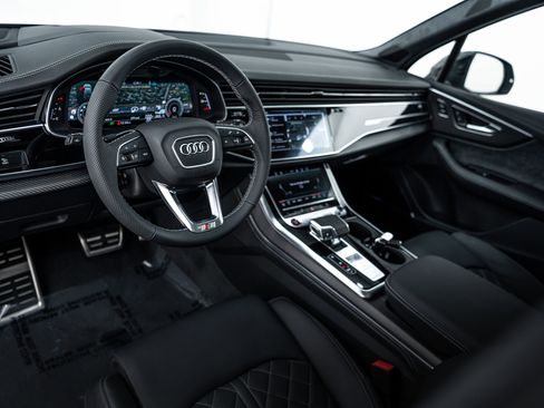 New 2026 Audi SQ7 Prestige image 9