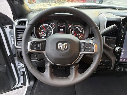 Used 2025 RAM 2500 Big Horn image 24