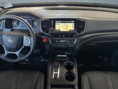 Used 2023 Honda Passport TrailSport image 27