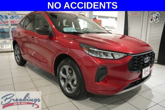 Used 2023 Ford Escape ST-Line AWD/4WD image 1