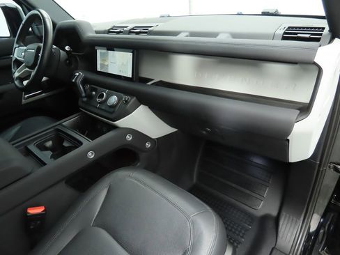 Certified 2023 Land Rover Defender 110 S image 17