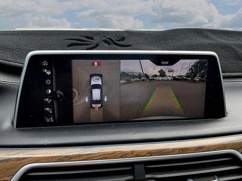 Used 2016 BMW 740i RWD image 14