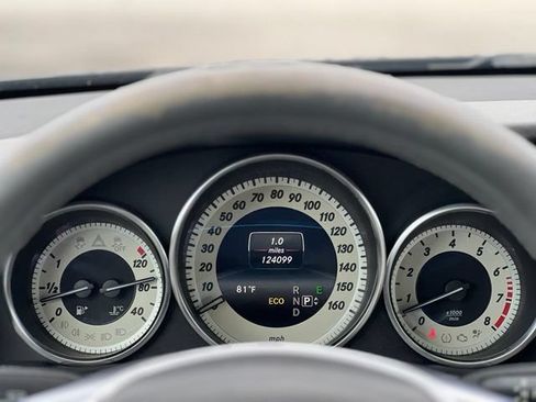 Used 2014 Mercedes-Benz E 350 Sedan image 33