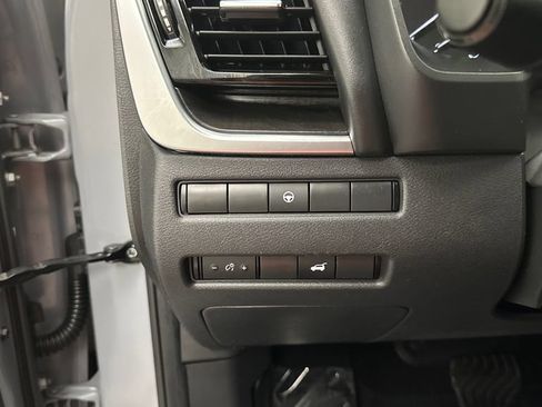 Used 2021 Nissan Rogue SL w/ Premium Package AWD/4WD image 25