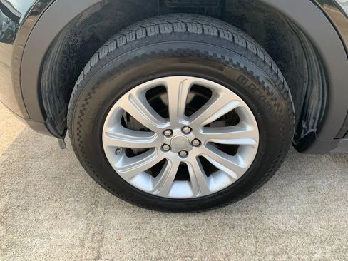 Used 2016 Land Rover Discovery Sport SE AWD/4WD image 22