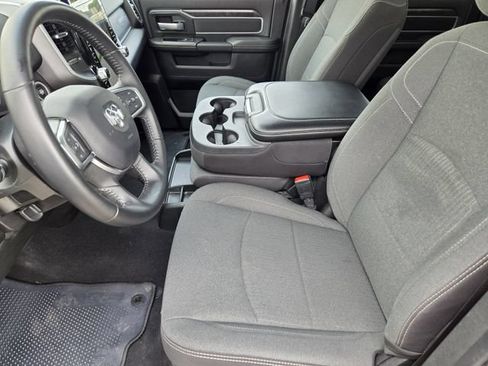 Used 2024 RAM 2500 Big Horn w/ Night Edition AWD/4WD image 16