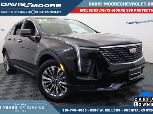 Used 2024 Cadillac XT4 Premium Luxury image 1