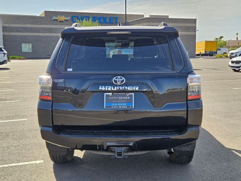 Used 2021 Toyota 4Runner SR5 RWD image 4