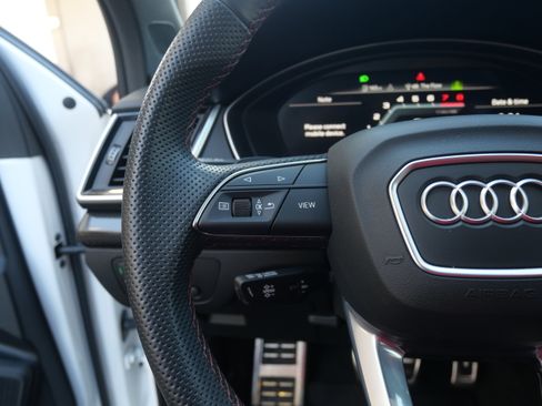 Used 2023 Audi SQ5 Premium Plus w/ Premium Plus Package image 23