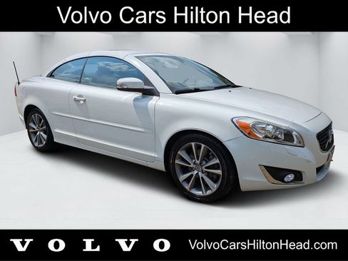 Used 2013 Volvo C70 T5 FWD image 1