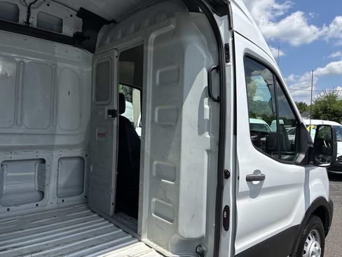 Used 2024 Ford Transit 250 148 High Roof Extended AWD image 11