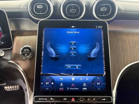 Used 2024 Mercedes-Benz GLC 43 AMG 4MATIC image 20