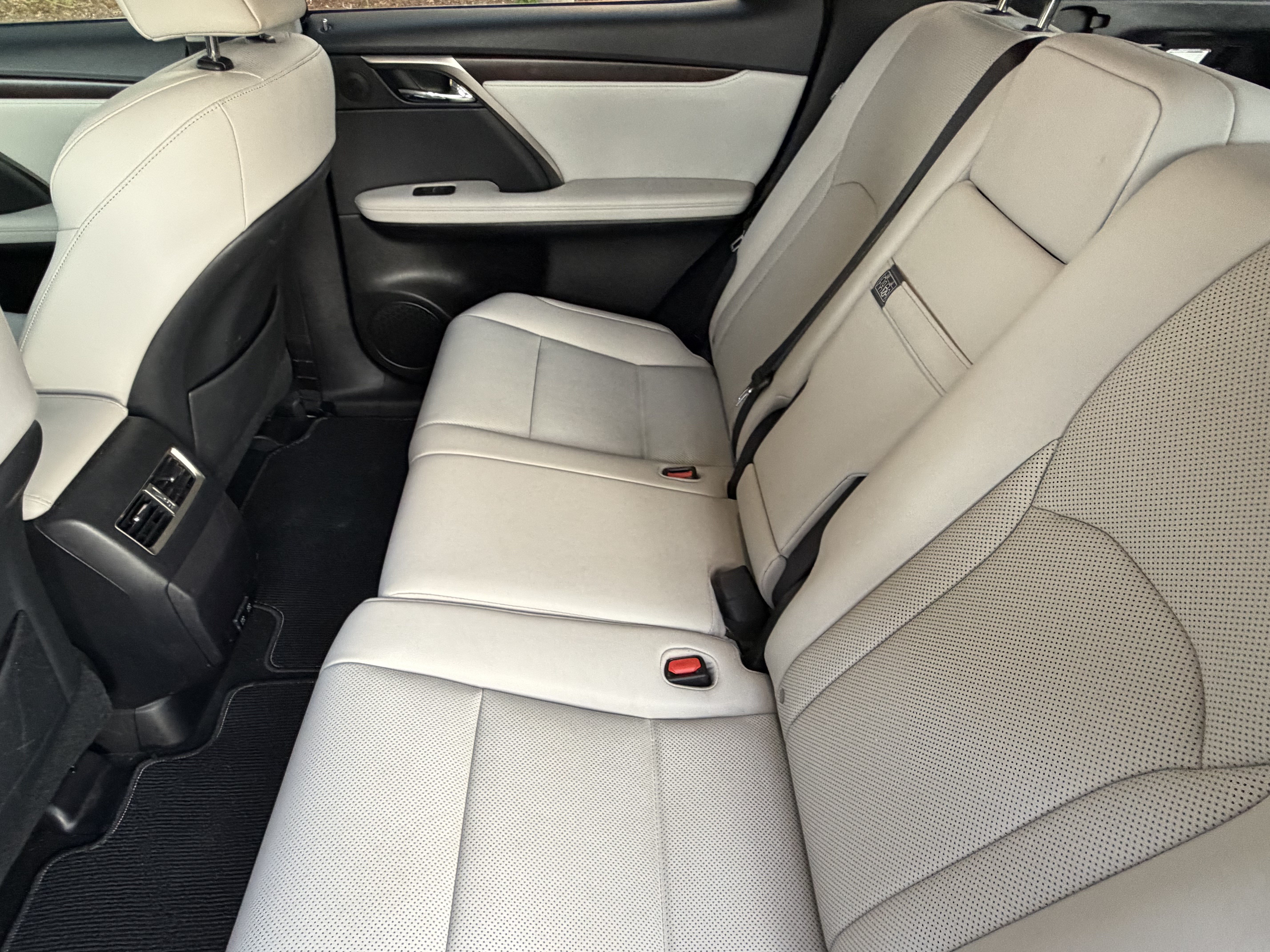 Used 2020 Lexus RX 350 FWD w/ Premium Package image 31
