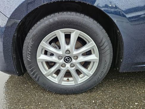 Used 2016 MAZDA MAZDA3 i Touring image 10