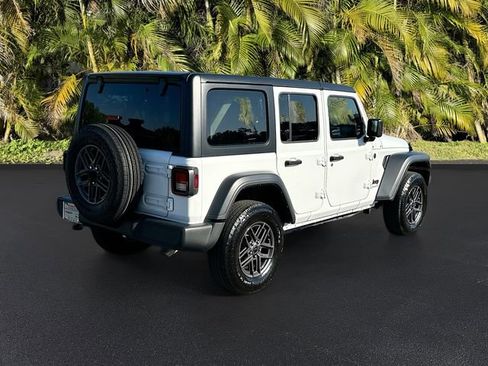 Used 2024 Jeep Wrangler Unlimited Sport AWD/4WD image 5