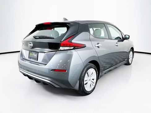 Used 2024 Nissan Leaf S FWD image 9