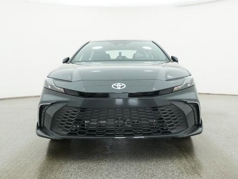 New 2026 Toyota Camry SE FWD image 31
