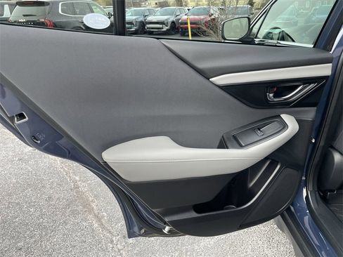 Certified 2025 Subaru Outback Premium w/ Popular Package #1A image 21