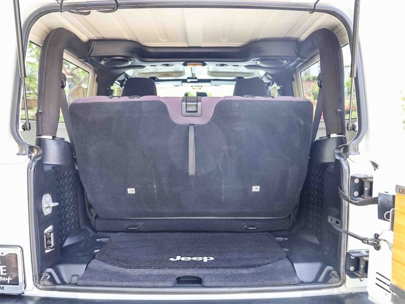 Used 2014 Jeep Wrangler Sport AWD/4WD image 30