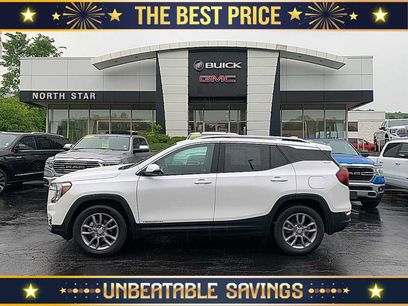 Used 2024 GMC Terrain SLT w/ Infotainment Package II