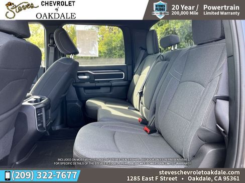 Used 2024 RAM 2500 Big Horn w/ Night Edition AWD/4WD image 27