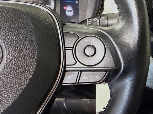 Used 2021 Toyota Corolla SE FWD image 15