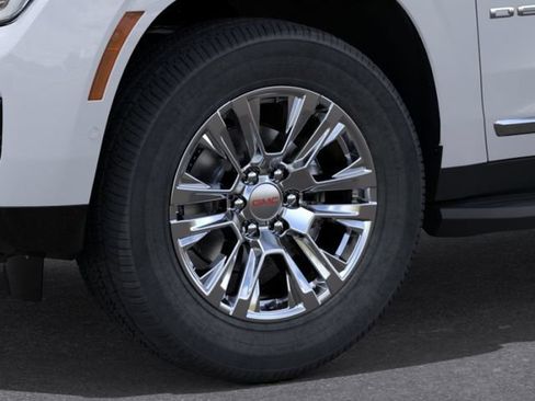 New 2026 GMC Yukon XL Denali w/ LPO, Floor Liner Package AWD/4WD image 9