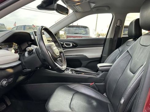 Certified 2022 Jeep Compass Limited image 10