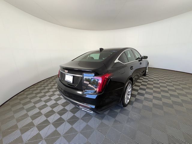 Used 2021 Cadillac CT5 Luxury w/ Cold Weather Package AWD/4WD image 3