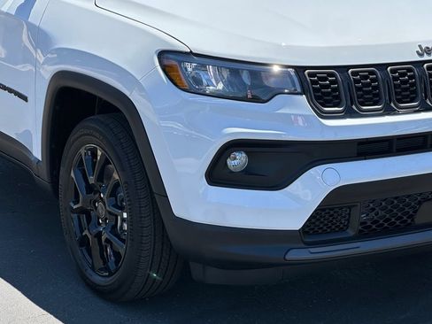 New 2026 Jeep Compass Latitude AWD/4WD image 14